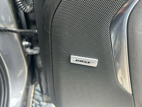 Used 2022 Chevrolet Tahoe Z71 w/ Z71 Off-Road Package image 17