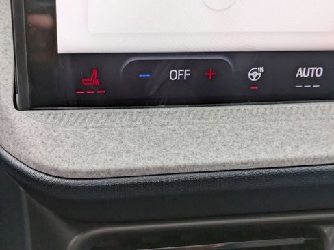 New 2025 Ford Maverick XLT w/ XLT Luxury Package image 25