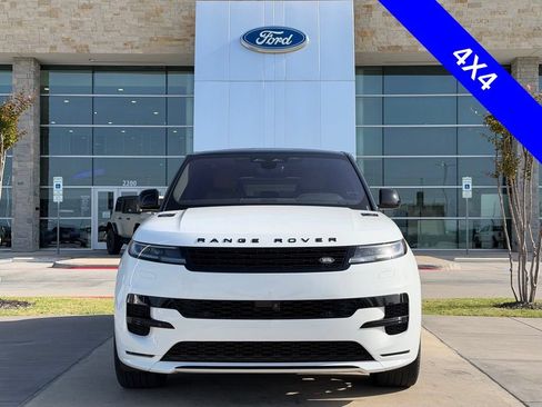 Used 2023 Land Rover Range Rover Sport SE Dynamic AWD/4WD image 3