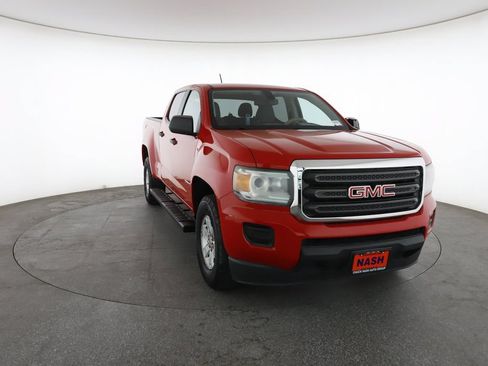 Used 2022 GMC Canyon Elevation w/ Trailering Package RWD image 2