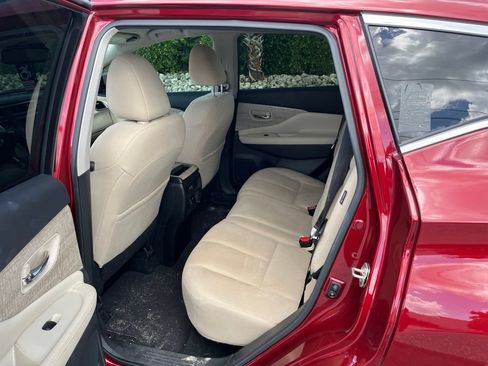 Used 2020 Nissan Murano SV FWD image 14