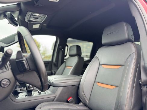 Certified 2025 GMC Sierra 1500 AT4 w/ Technology Package AWD/4WD image 16