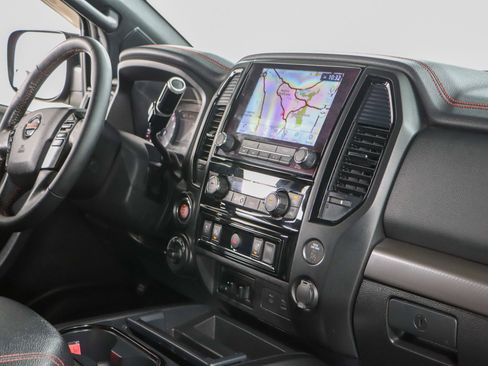 Used 2021 Nissan Titan PRO-4X w/ Pro-4x Utility Package image 28