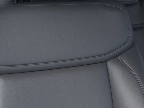 New 2025 Ford Expedition Active image 17