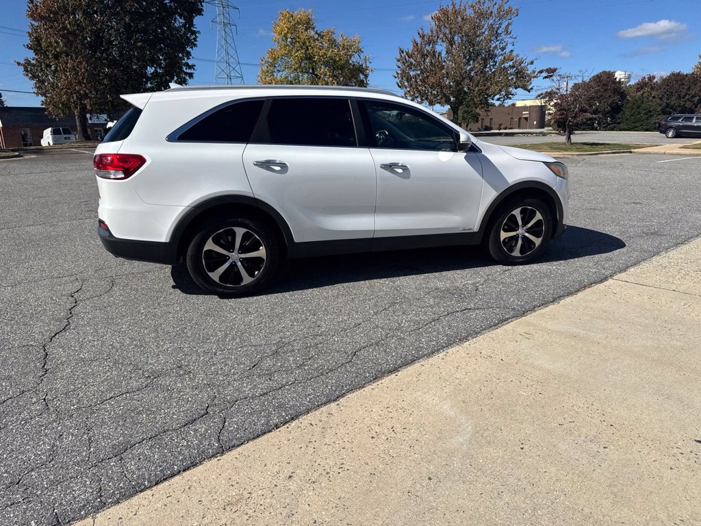 Used 2016 Kia Sorento EX w/ EX Premium Package AWD/4WD image 13