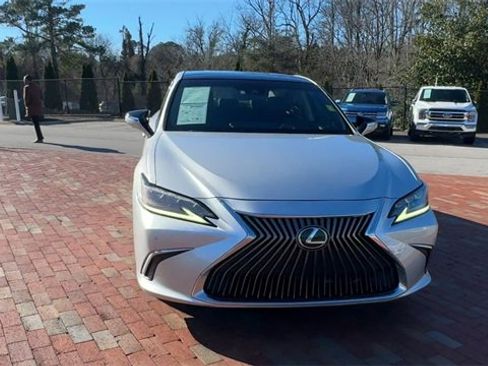 Used 2019 Lexus ES 350 image 6