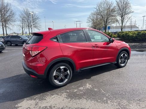 Used 2018 Honda HR-V EX image 11