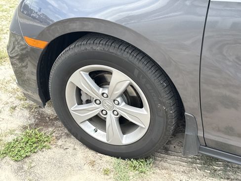 Certified 2020 Honda Odyssey EX-L image 9