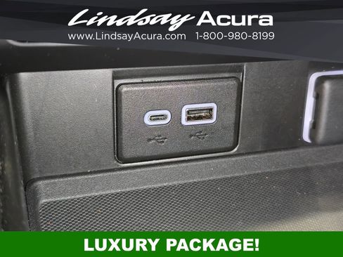 Used 2024 Chevrolet Tahoe RST w/ RST Performance Edition AWD/4WD image 21