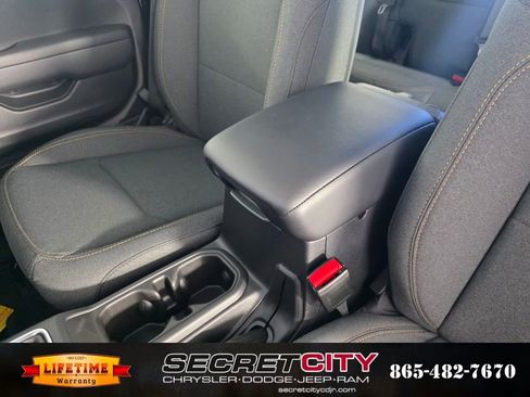 New 2025 Jeep Wrangler Unlimited Sport image 26