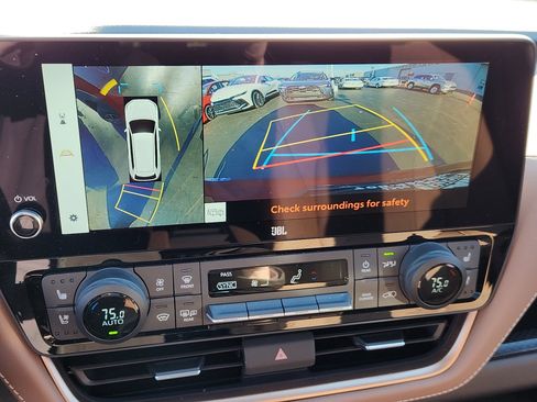 Used 2026 Toyota Grand Highlander AWD Hybrid image 15