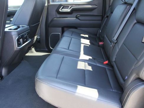 Used 2024 Chevrolet Silverado 1500 LTZ image 45