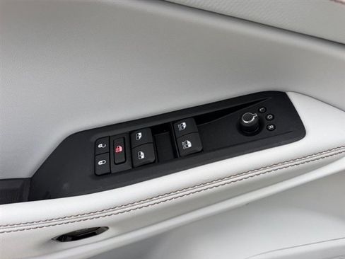 New 2026 Jeep Cherokee Limited AWD/4WD image 19
