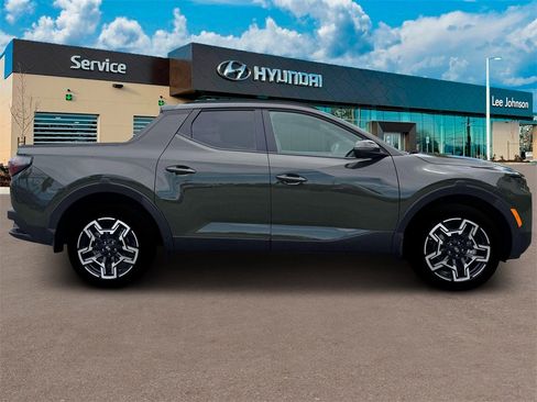 New 2026 Hyundai Santa Cruz Limited image 9