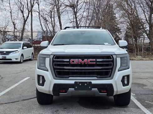 Used 2021 GMC Yukon AT4 w/ AT4 Premium Plus Package image 7