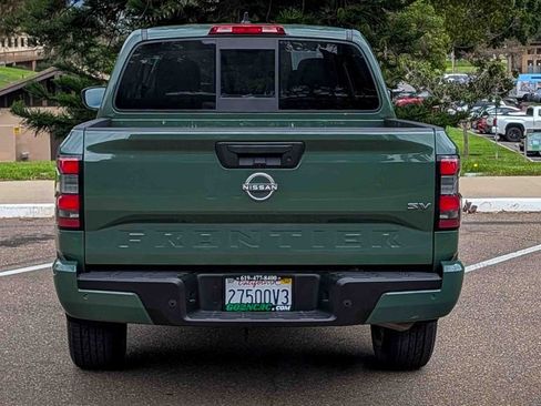 Used 2022 Nissan Frontier SV w/ Technology Package image 10