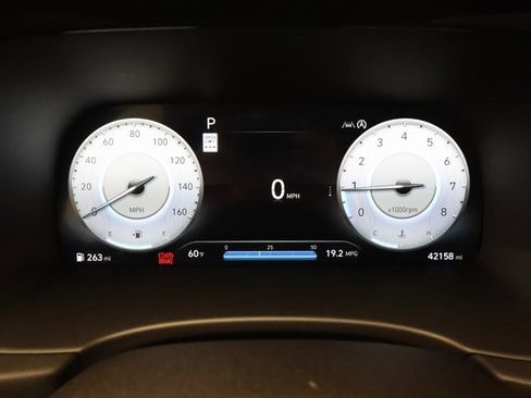 Used 2024 Hyundai Palisade Calligraphy image 13