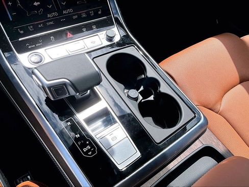 New 2026 Audi Q8 Prestige image 28