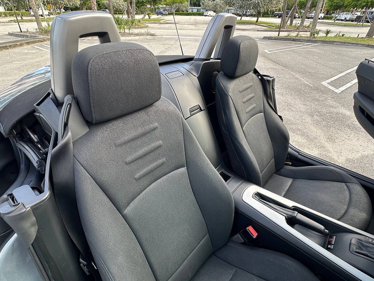 Used 2006 BMW Z4 3.0i RWD image 33