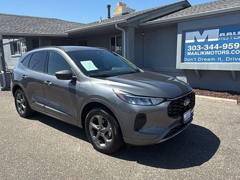 Used 2024 Ford Escape ST-Line image 1