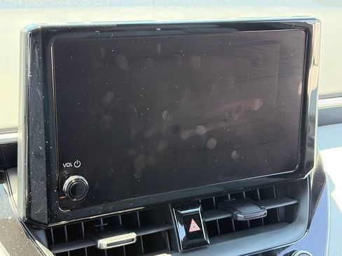 Used 2024 Toyota Corolla SE FWD image 9