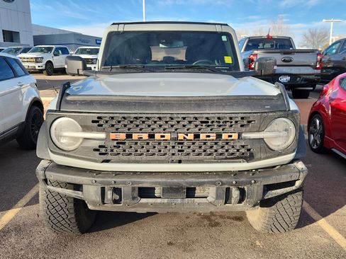 Used 2023 Ford Bronco Badlands w/ Sasquatch Package image 2