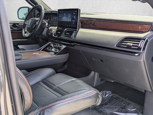 Used 2024 Lincoln Navigator L Black Label AWD/4WD image 23