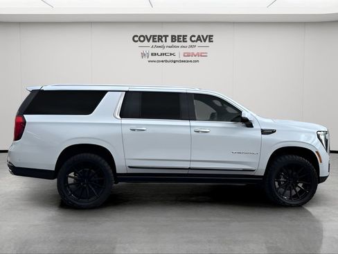 New 2026 GMC Yukon XL Denali Ultimate image 11