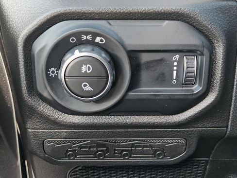 New 2026 Jeep Gladiator Sport AWD/4WD image 15