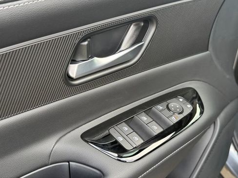 Used 2026 Nissan Murano SV image 15