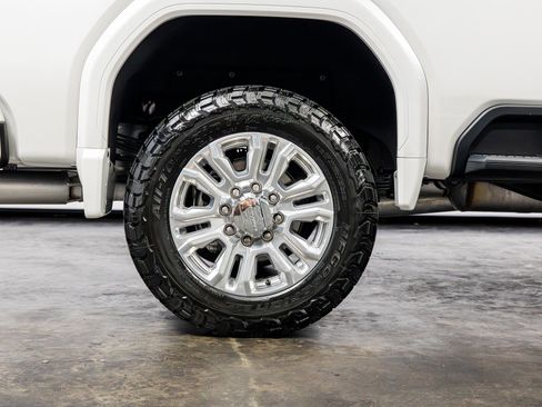 Used 2023 GMC Sierra 2500 Denali w/ Denali Ultimate Package AWD/4WD image 28