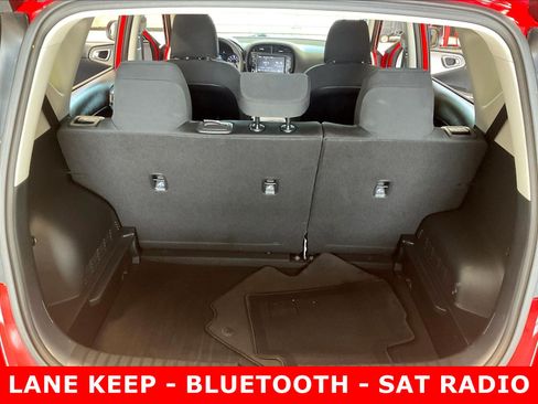Used 2022 Kia Soul LX w/ Technology Package FWD image 35