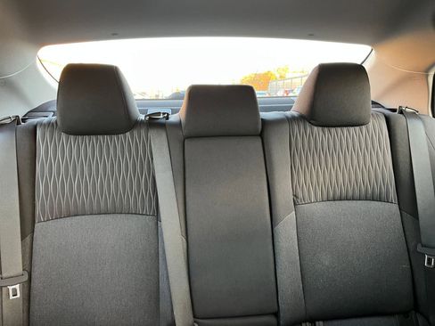 Used 2025 Toyota Camry LE image 37