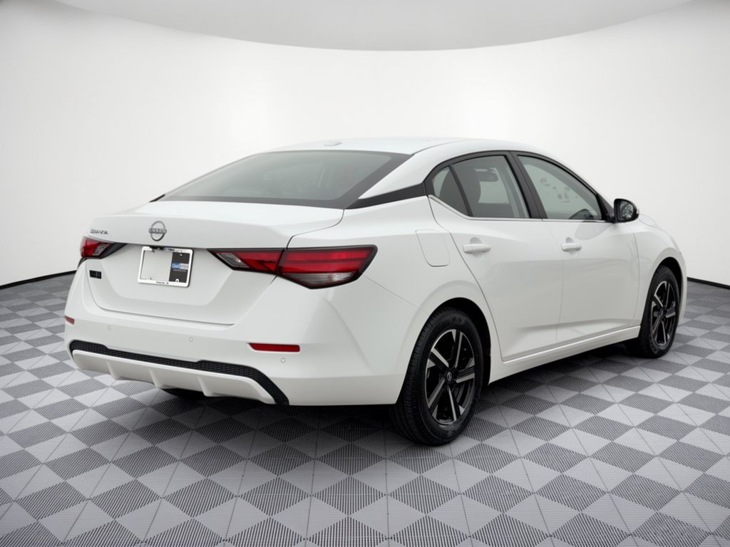 Used 2025 Nissan Sentra SV FWD image 9