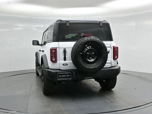 New 2026 Ford Bronco Outer Banks image 28