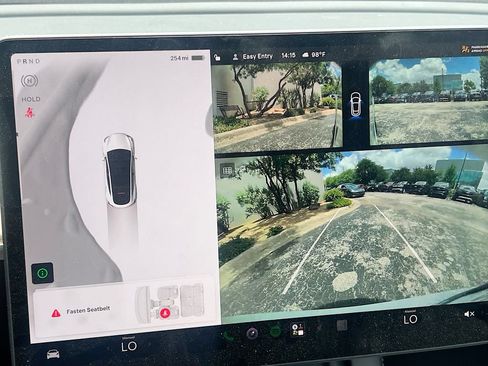 Used 2025 Tesla Model Y Long Range RWD image 14