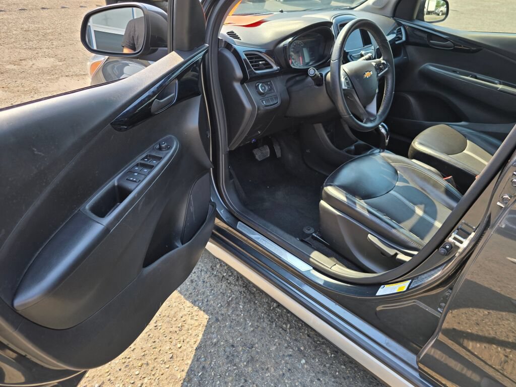 Used 2019 Chevrolet Spark ACTIV FWD image 21
