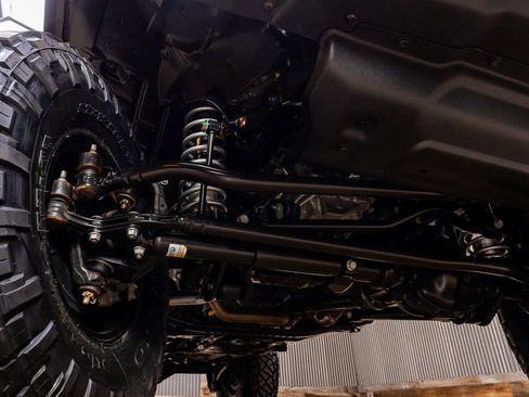 Used 2024 Jeep Wrangler Unlimited Rubicon AWD/4WD image 13