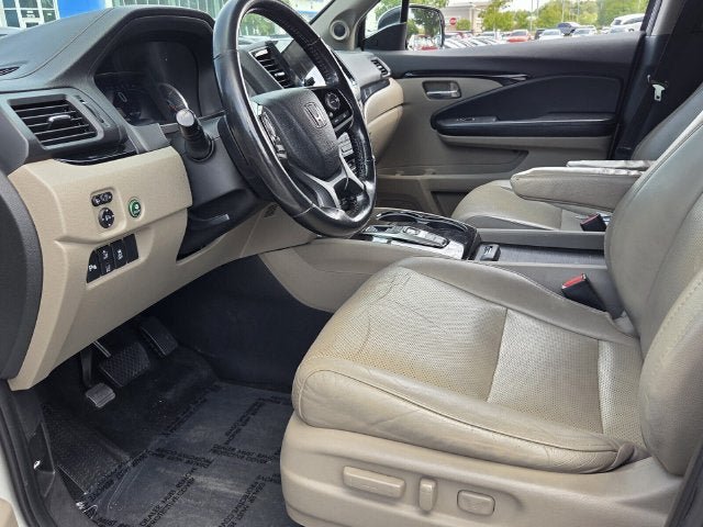 Used 2019 Honda Pilot Elite image 20