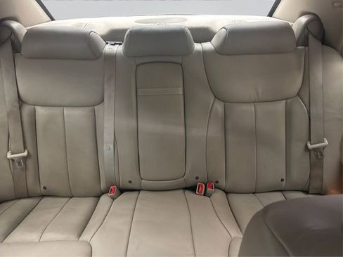 Used 2009 Cadillac DTS Base w/ Trunk Convenience Package image 19