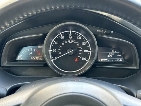 Used 2018 MAZDA MAZDA3 Touring FWD image 24