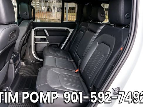 Used 2022 Land Rover Defender 110 X-Dynamic SE image 15