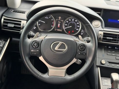 Used 2015 Lexus IS 250 AWD image 10