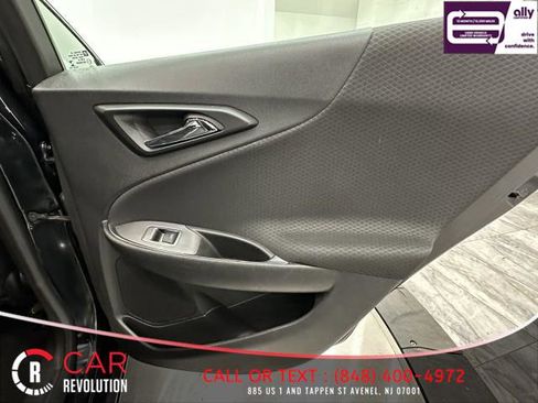 Used 2021 Chevrolet Malibu LT image 41