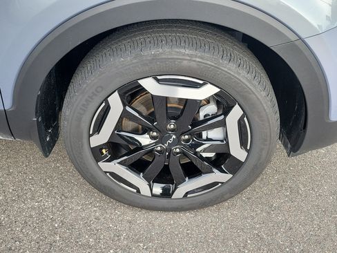 Certified 2025 Kia Telluride S image 42