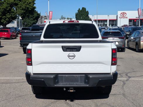 Used 2022 Nissan Frontier S AWD/4WD image 7