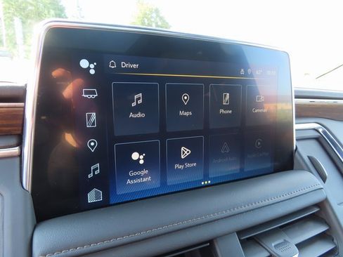 Certified 2023 Chevrolet Suburban High Country image 23