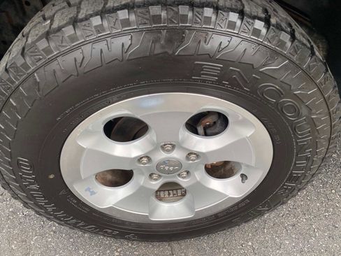 Used 2014 Jeep Wrangler Unlimited Sahara w/ Connectivity Group image 20