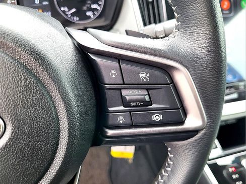 Used 2023 Subaru Outback Premium w/ Popular Package #1 AWD/4WD image 18