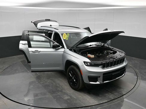 Used 2021 Jeep Grand Cherokee L Limited image 41